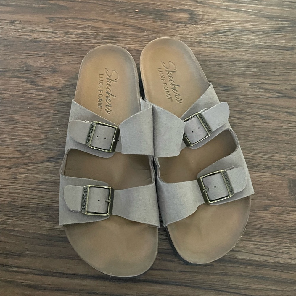 Skechers slip on sandal